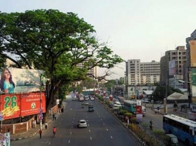 দুটি বিস্ফোরণে কাঁপল শাহবাগ