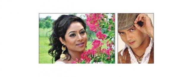 নবাগত আরজুর সাথে শাবনুরের জুটি নবাগত আরজুর সাথে শাবনুরের জুটি