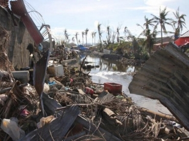 Some 22 million displaced by natural disasters in 2013, UN-backed report reveals