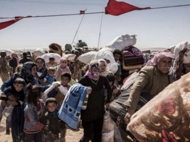 UN refugee agency posts largest-ever budget as funding pledges drop by a quarter