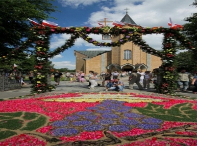 Poland to celebrate Feast of Corpus Christi adorned with flowers