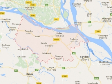 রাজবাড়ী ট্রলার ডুবিঃ চার লাশ উদ্ধার