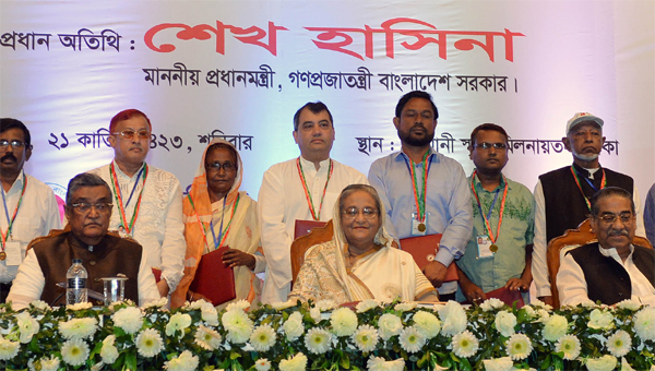সমবায় আন্দোলনকে আরও জোড়দার করতে আহ্বান শেখ হাসিনার সমবায় আন্দোলনকে আরও জোড়দার করতে আহ্বান শেখ হাসিনার