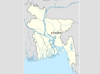 গাজীপুরঃ ট্রাক খাদে পড়ে, ৪ নিহত 