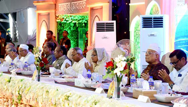 Hasina celebrates Iftar with people from various walks of life