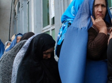 Afghanistan: Violence at voter registration sites ‘assault on democracy,’ UN envoy warns