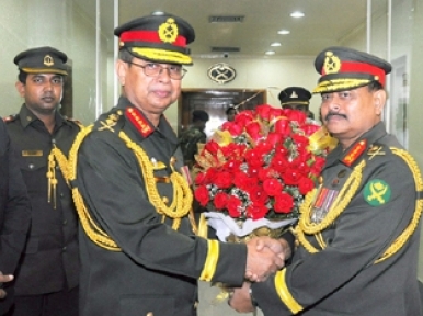 New Army chief takes responsibility 
