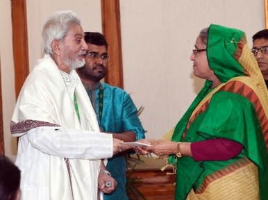 PM Hasina contributes Rs. 10 crore for treatment of poor