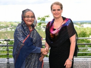 Sheikh Hasina reaches Canada for G7 Summit 