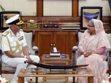 Indian Navy chief meets Sheikh Hasina 