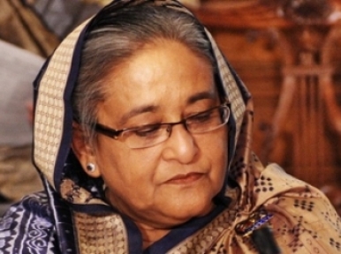 AM Rafique dies, PM Hasina reaches home