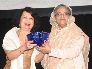 Sheikh Hasina receives Global Women