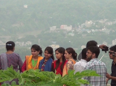 Travellers visiting Bandarban 