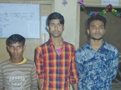 Two frauds Arrested in Bangladesh