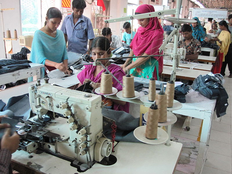 Export of manufactured clothes gaining momentum 