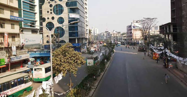 Festive mood grips Dhaka 