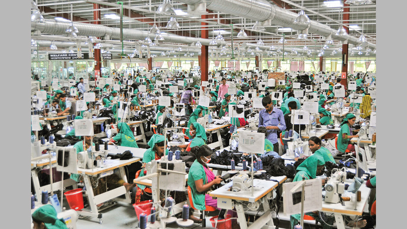 Bangladesh clothing industry aims more development