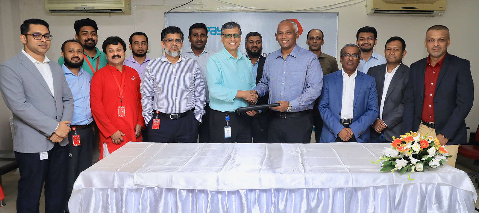 Robi signs another crucial strategic partnership 