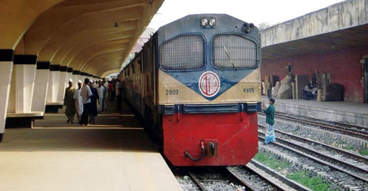 Rail to buy 4- broad gauge engine