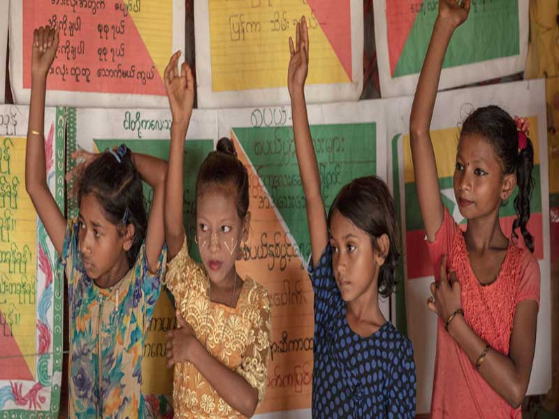 Two years after exodus, Myanmar’s ‘desperate’ Rohingya youth need education, skills: UNICEF Two years after exodus, Myanmar’s ‘desperate’ Rohingya youth need education, skills: UNICEF