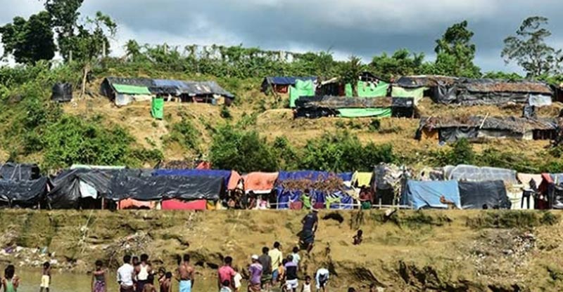 Rohingya camp: Bullets fired targeting police