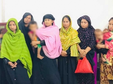 Gajipur: 8 women handed over to police thinking them to be kidnappers