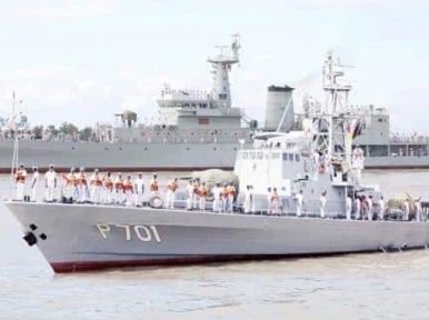 Sri Lankan Navy's two war ships visit Chittagong 