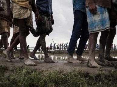 Bangladesh hands list of 25,000 Rohingya refugees to Myanmar