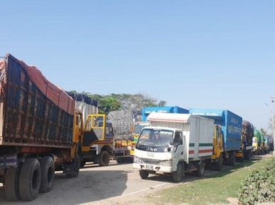 Export closes on Benapole border