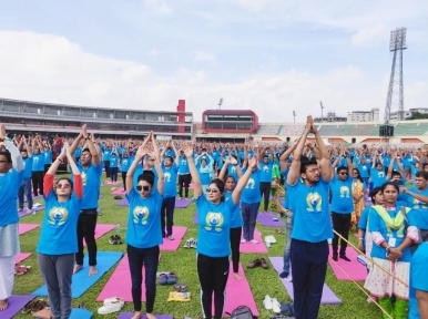 7000 people participate in International Yoga Day celebration in Dhaka