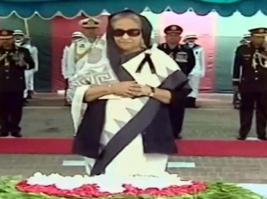 PM Hasina pays tribute to Bangabandhu 