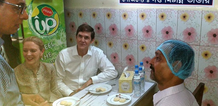 US envoy visits Bangladesh sweet shop US envoy visits Bangladesh sweet shop