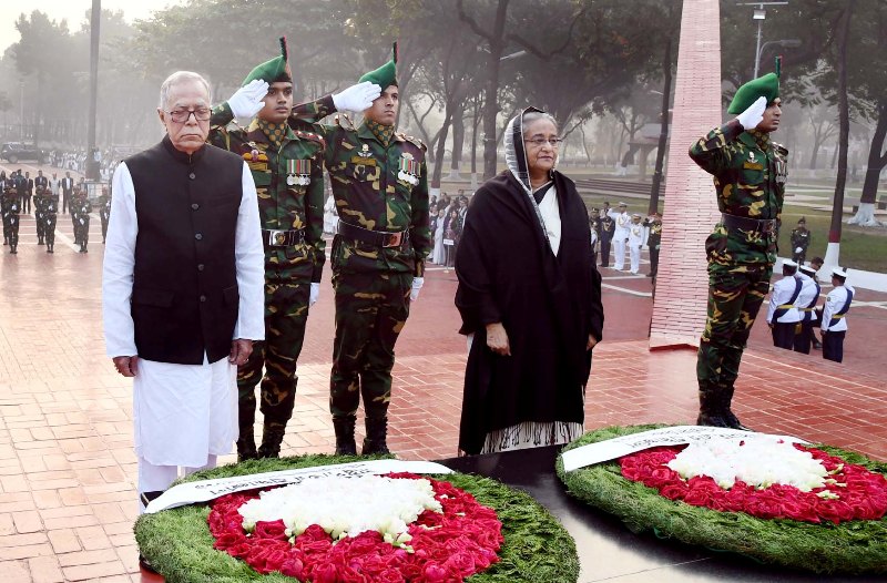 PM pays tribute to Bangabandhu 