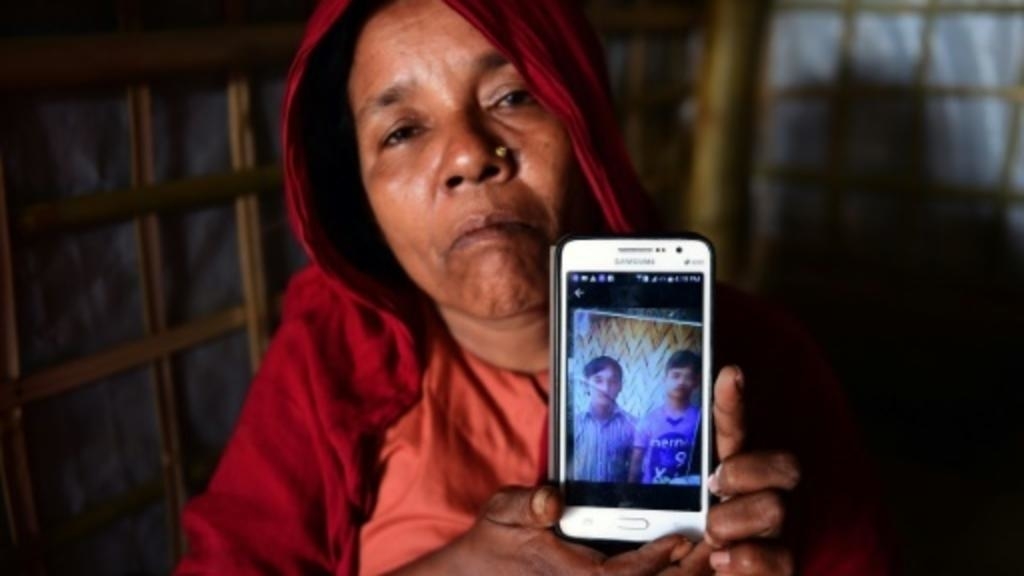 Rohingyas not to get mobile anymore