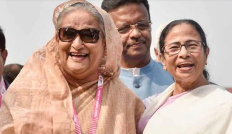 Tell me 'tumi': Sheikh Hasina to Mamata Banerjee during meeting in Kolkata