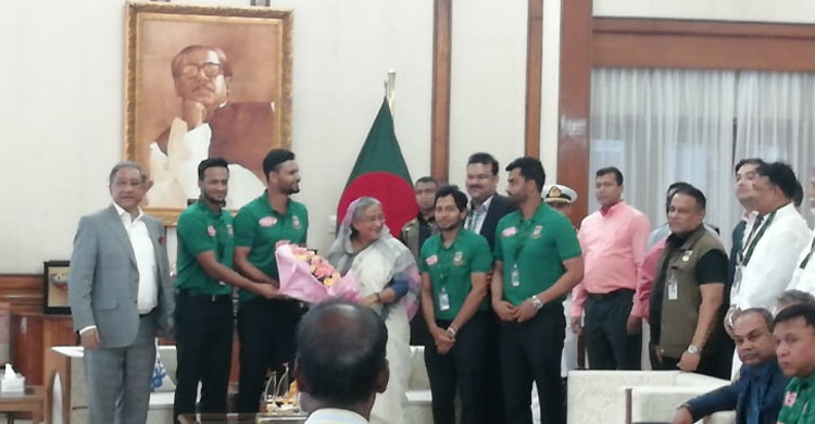Bangladesh World Cup team meets Sheikh Hasina