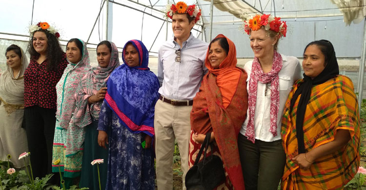 US envoy visits Jessore with his wife