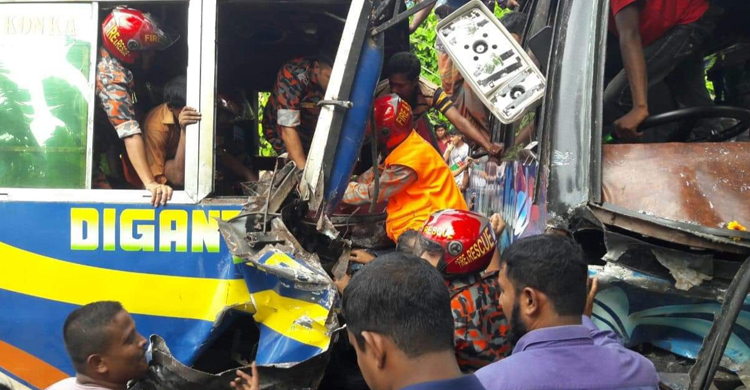 Bangladesh bus mishap leaves nation shocked