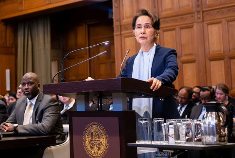 Aung San Suu Kyi defends Myanmar from accusations of genocide, at top UN court Aung San Suu Kyi defends Myanmar from accusations of genocide, at top UN court