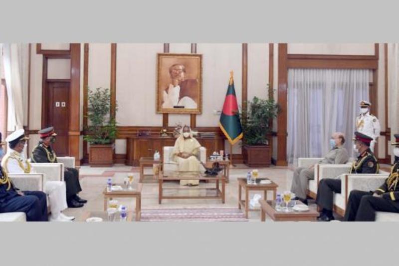 Three Army chief meet Sheikh Hasina