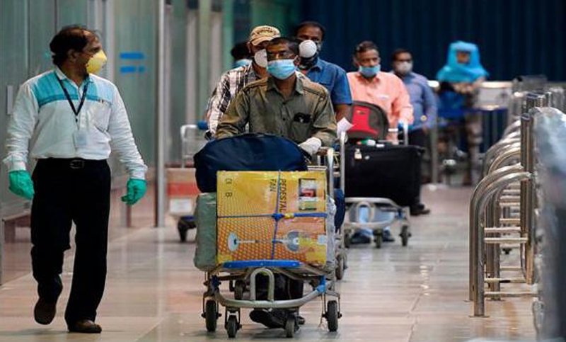 At least 8,427 expats have travelled to Saudi Arabia in 10 days At least 8,427 expats have travelled to Saudi Arabia in 10 days