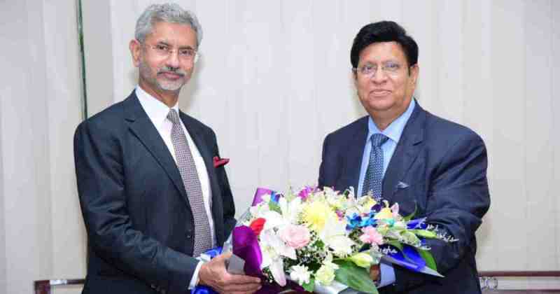 Indian Foreign Minister wishes Foreign Minister Momen a speedy recovery