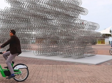Ai Wei Wei sculpture celebrates pedal power, as Urban Forum continues in Abu Dhabi