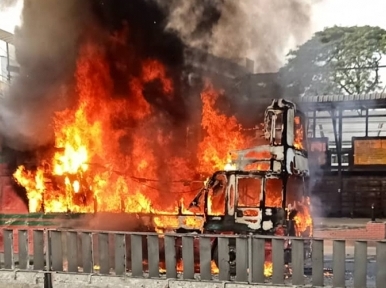By-election: Five buses torched in Dhaka