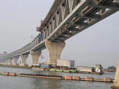 Work on constructing first elevated rail line in Bangladesh under construction 