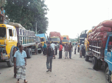 Major development along Benapole border with India