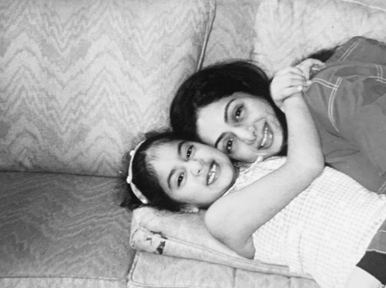 Janhvi remembers mother Sridevi on her second death anniversary 