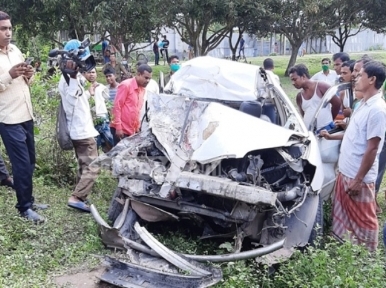 Kurigram: Four, including three of a family, killed in road accident