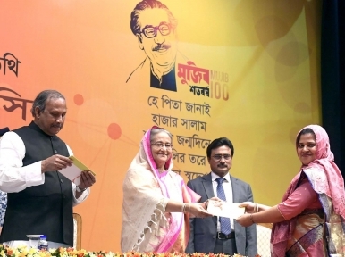 My mother had a great influence behind March 7: SHeikh Hasina
