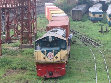 Panchagar: Cargo train movement starts from today 